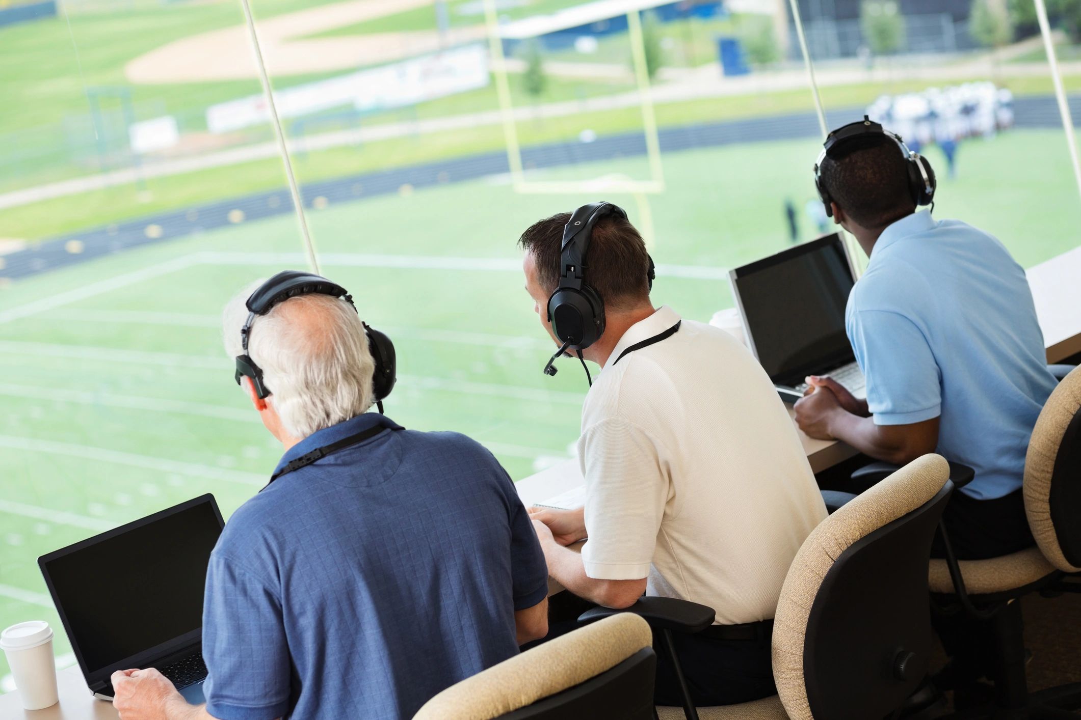 sports commentary team